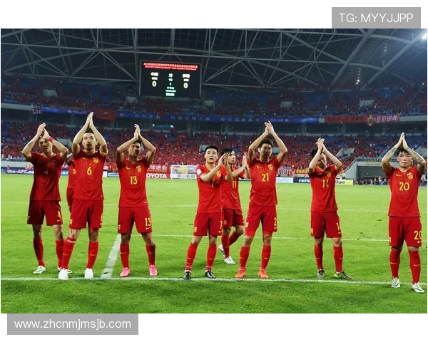 中国队在2026年世界杯亚洲区预选赛中对阵泰国的关键战役分析与战术布局 中国队在2026年世界杯亚洲区预选赛中对阵泰国的关键战役分析与战术布局